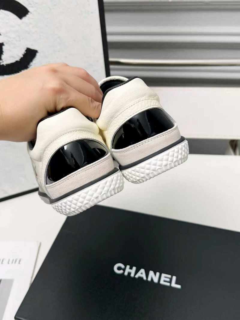 Ch**el sport shoes